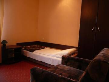 Фото номера Одноместный номер с собственной ванной комнатой Отель Azymut Hotel &amp; Restaurant г. Andrespol 7